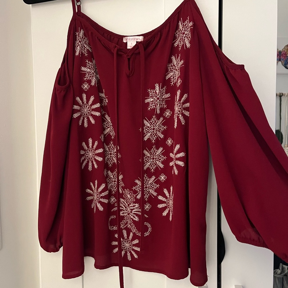 Cut off shoulder flow top
